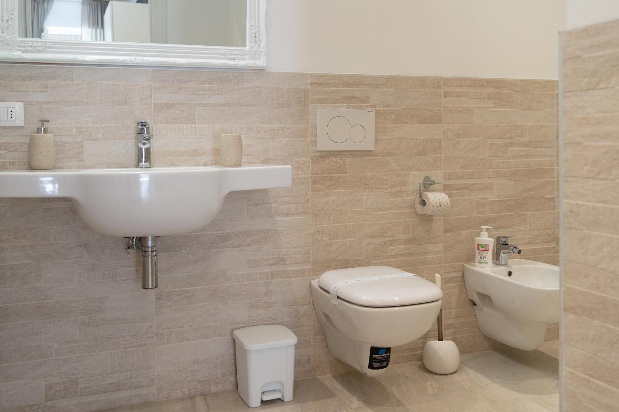 Charme In Fiera - Zona Fiera Apartment Верона Екстериор снимка